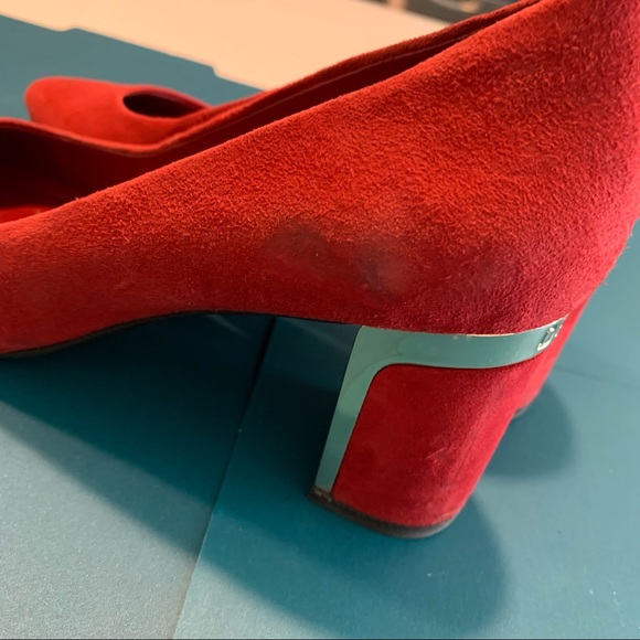 👠 Red Elie DKNY Pumps 👠 - Picture 7 of 16